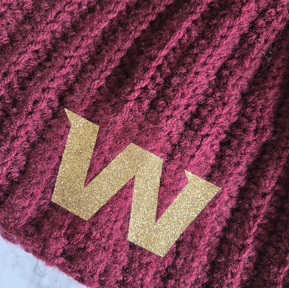 Redskins Pom Pom Beanie - Picture 5 of 5
